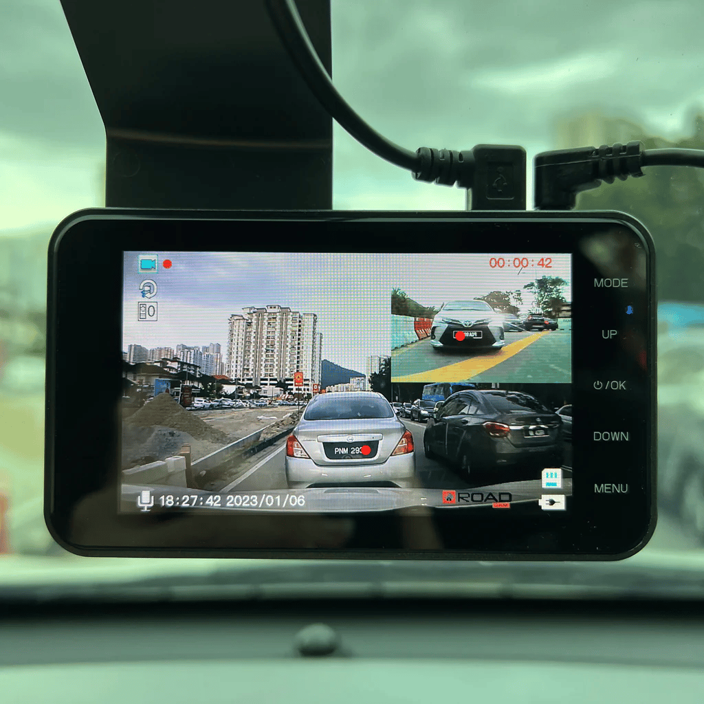 Améliorez Votre Sécurité Routière avec la Dashcam HD Nouveau Tech